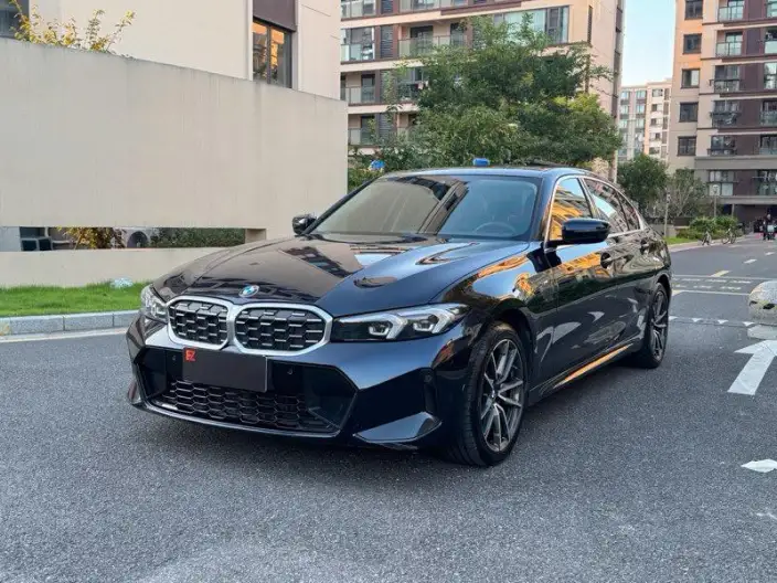 BMW 3 Series 2023 Model 325Li M Sports Night Set