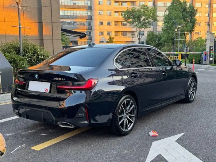 BMW 3 Series 2023 Model 325Li M Sports Night Set – фото 6