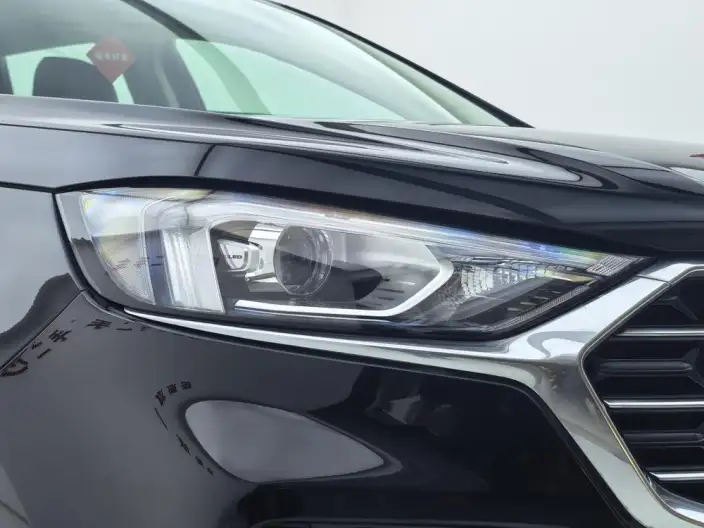Ford Edge 2022 Model PLUS EcoBoost 245 4WD Sebring Model 7 seat – фото 9