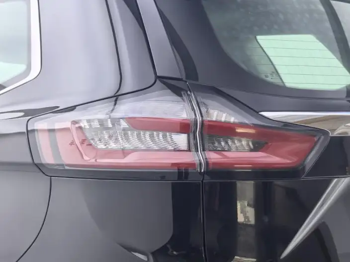 Ford Edge 2022 Model PLUS EcoBoost 245 4WD Sebring Model 7 seat – фото 10