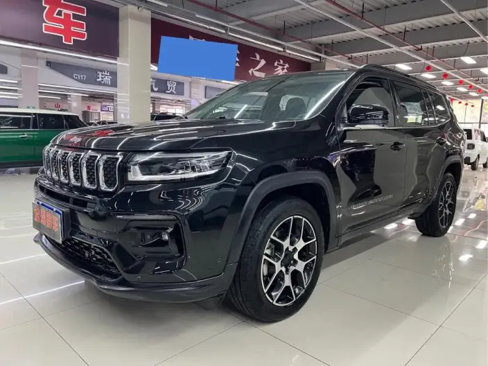 Grand Commander 2022 Model 2.0T 2WD Elite Edition – фото 1