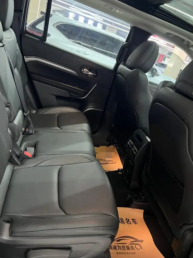 Grand Commander 2022 Model 2.0T 2WD Elite Edition – фото 7