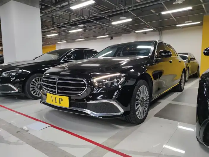 Mercedes-Benz E-Class 2022 Model E 300 L Luxury Model sedan – фото 1