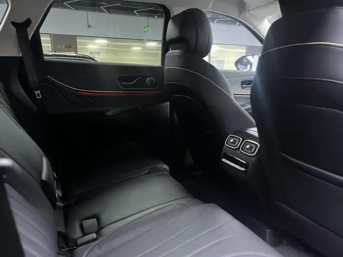 Chery Tiggo 9 2023 Model 2.0T DCT 2WD Deluxe Edition 5 seat – фото 7