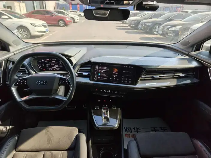 Audi Q4 e-tron 2023 Model 40 e-tron Genesis Edition – фото 8