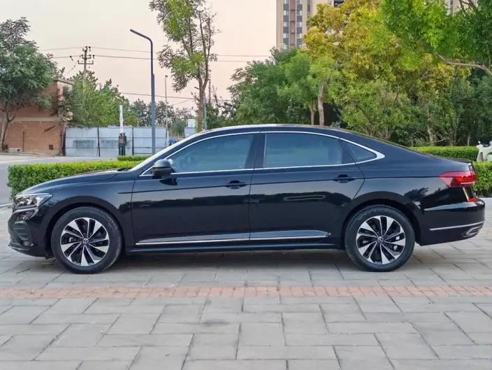 Volkswagen Passat 2024 Model 280TSI Business Edition