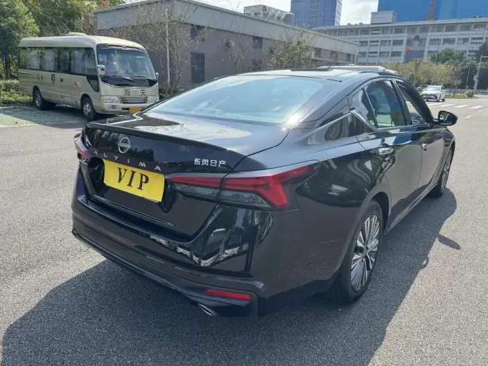 Nissan Teana 2022 Model 2.0L XL-TLS Yuexiang Edition – фото 6