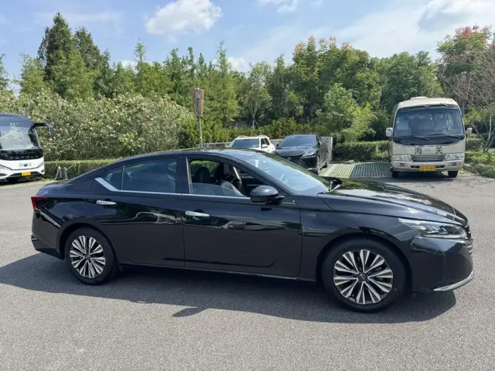 Nissan Teana 2022 Model 2.0L XL-TLS Yuexiang Edition – фото 7