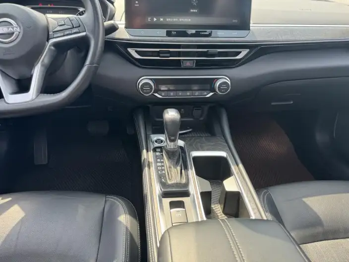 Nissan Teana 2022 Model 2.0L XL-TLS Yuexiang Edition – фото 10