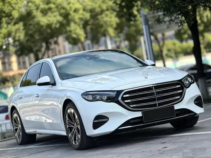 Mercedes-Benz E-Class PHEV 2024 Model E 350 e L sedan