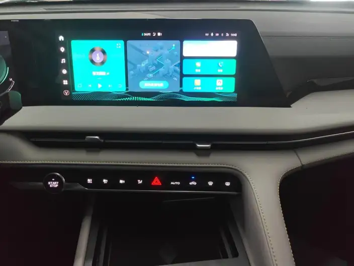 Changan CS75 PLUS 2023 Model Third generation 1.5T Automatic Noble Model – фото 7