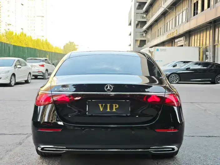Mercedes-Benz E-Class 2026 Model E 300 L Luxury Model sedan – фото 5