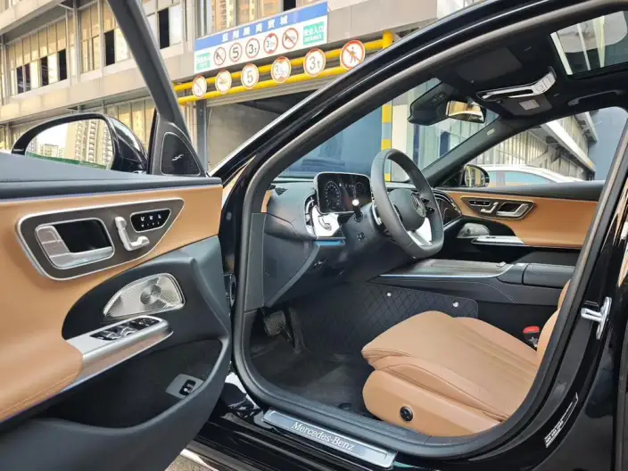 Mercedes-Benz E-Class 2026 Model E 300 L Luxury Model sedan – фото 8
