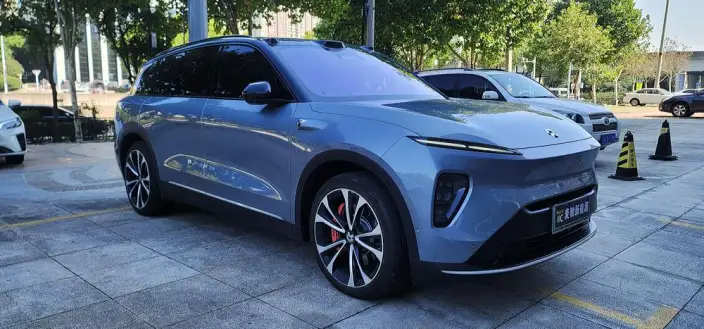 NIO ES8 2024 Model 100kWh Signature Edition