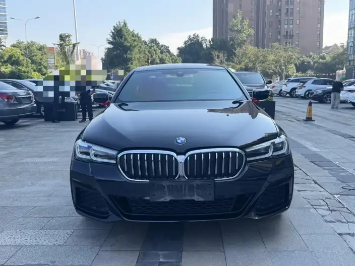 BMW 5 Series 2023 Model Facelift 530Li Leading Model M Sports Set