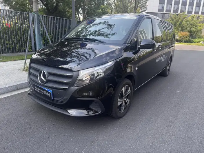Viano 2024 Model 2.0T Business Edition 7 seat