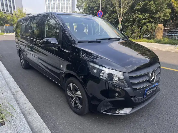 Viano 2024 Model 2.0T Business Edition 7 seat