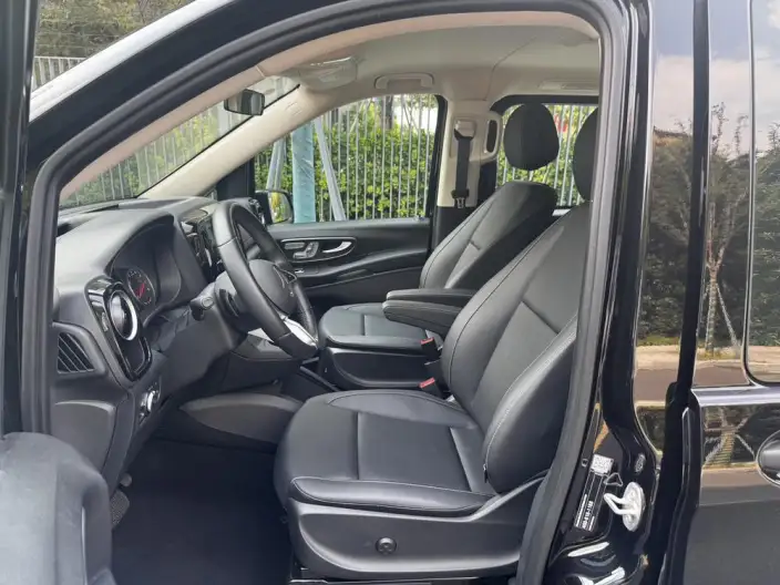 Viano 2024 Model 2.0T Business Edition 7 seat – фото 9