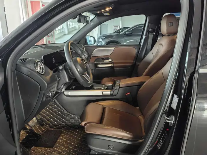 Mercedes-Benz GLB 2021 Model GLB 200 Dynamic Model – фото 7