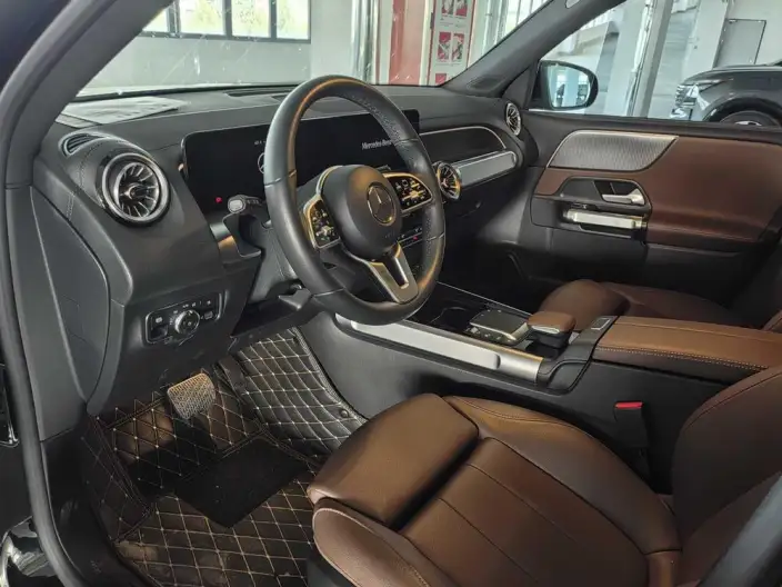 Mercedes-Benz GLB 2021 Model GLB 200 Dynamic Model – фото 10