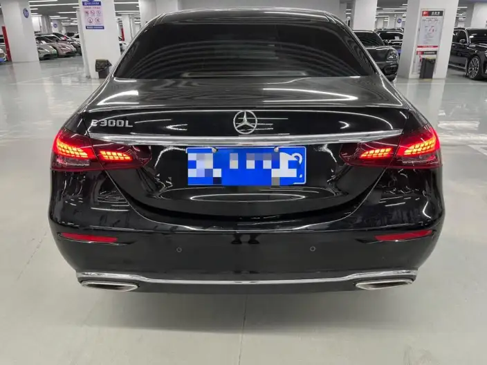 Mercedes-Benz E-Class 2023 Model E 300 L Luxury Model sedan – фото 5