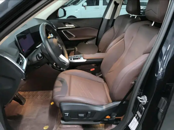 BMW X1 2023 Model sDrive20Li X Design Set – фото 10