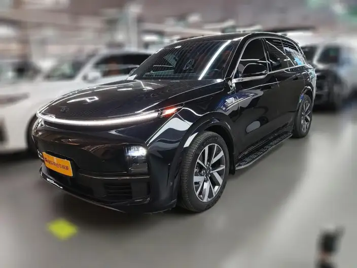 Li Auto L8 2023 Model Pro Edition