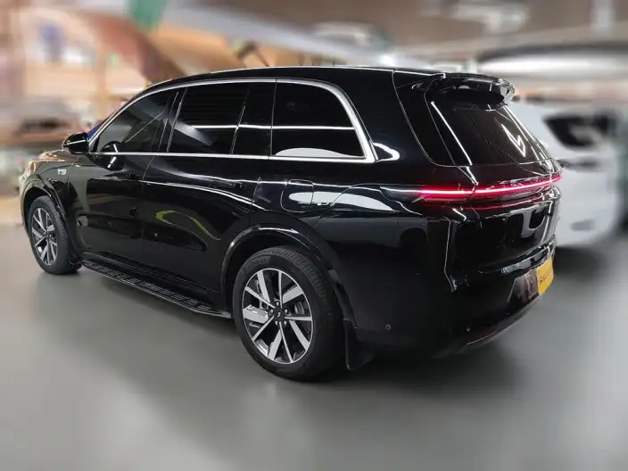 Li Auto L8 2023 Model Pro Edition