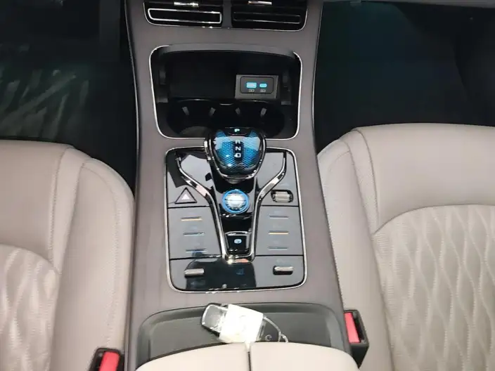 BYD Han DM 2025 Model Smart Driving Edition DM-i 125KM LiDAR Flagship Model – фото 9