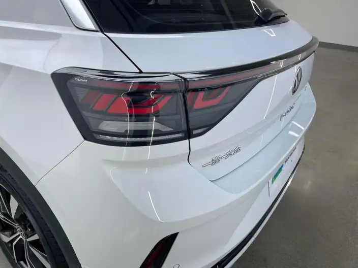 Volkswagen T-Roc 2024 Model 300TSI DSG Chenguang Edition – фото 10