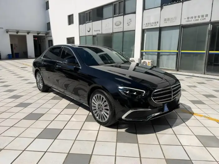 Mercedes-Benz E-Class 2023 Model E 300 L Fashion Model sedan – фото 3