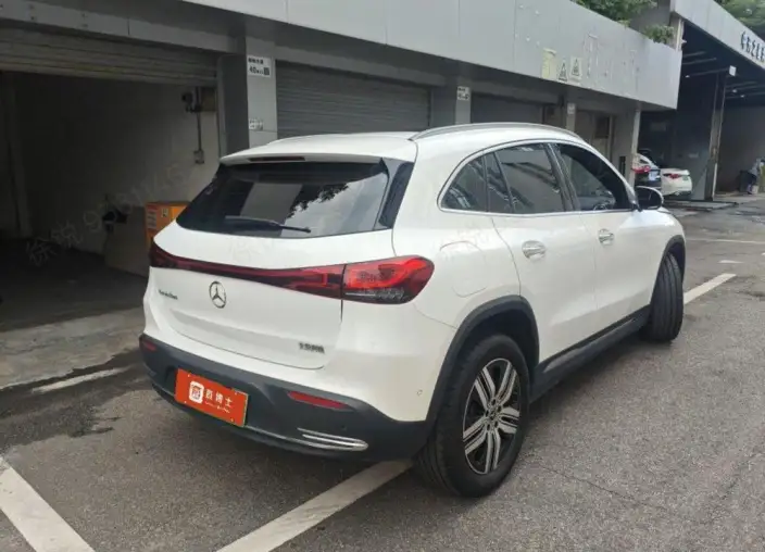 Mercedes-Benz EQA 2023 Model Facelift EQA 260 – фото 3