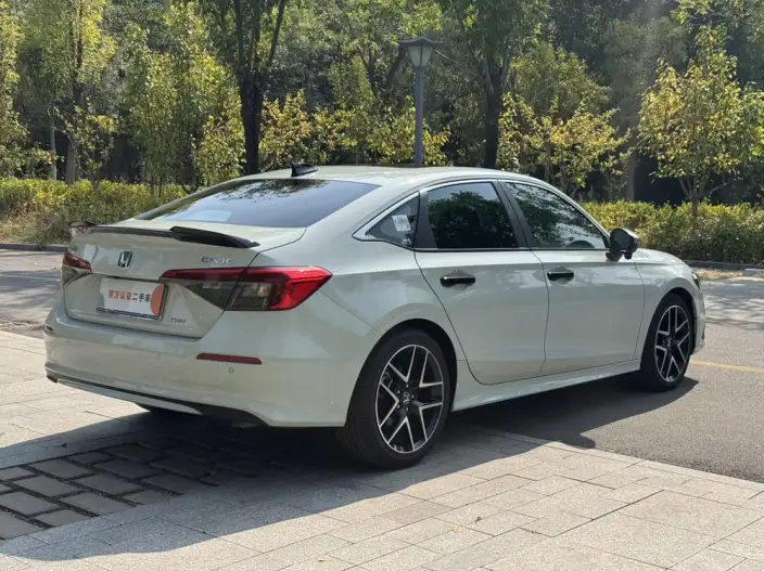 Honda Civic 2022 Model 2.0L e:HEV Speed Edition – фото 6