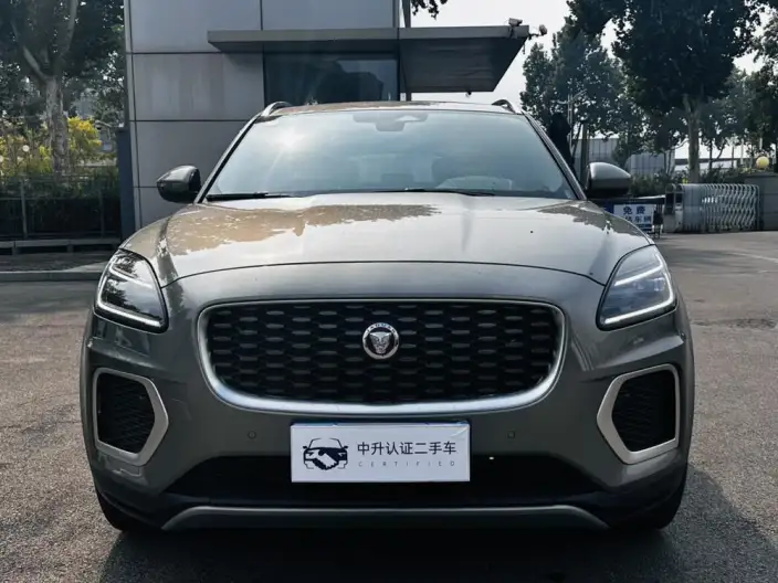 Jaguar E-PACE 2024 Model Youth Sports Edition R-DYNAMIC