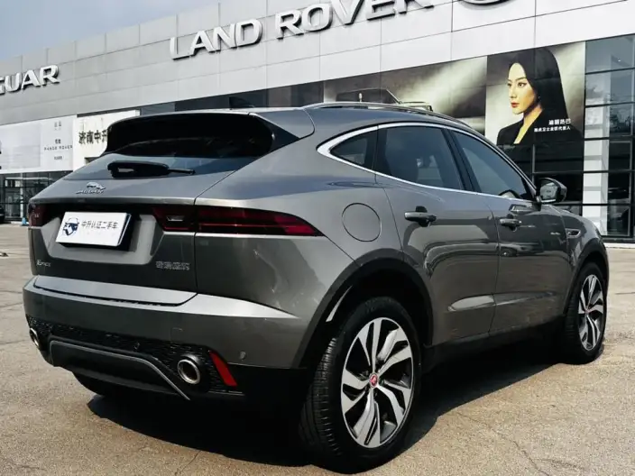 Jaguar E-PACE 2024 Model Youth Sports Edition R-DYNAMIC – фото 5