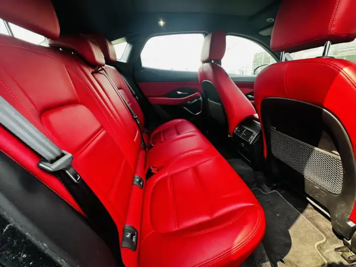 Jaguar E-PACE 2024 Model Youth Sports Edition R-DYNAMIC – фото 10