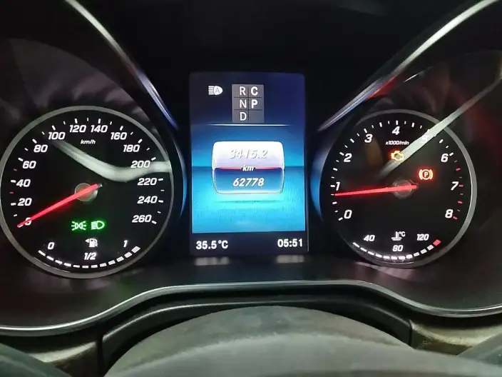 Mercedes-Benz V-Class 2021 Model V 260 L Long wheelbase Premium Edition – фото 9
