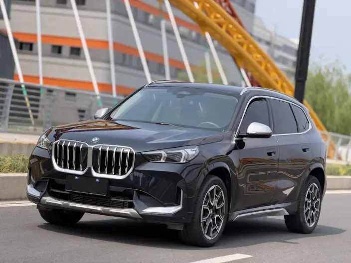 BMW X1 2023 Model sDrive25Li X Design Set – фото 1