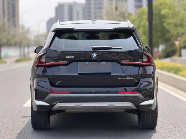 BMW X1 2023 Model sDrive25Li X Design Set – фото 5