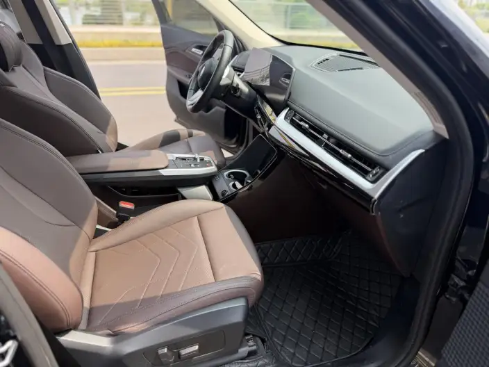BMW X1 2023 Model sDrive25Li X Design Set – фото 8