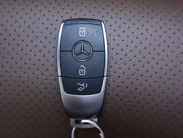 Mercedes-Benz GLE Imported 2025 Model GLE 450 4MATIC Fashion Model – фото 5