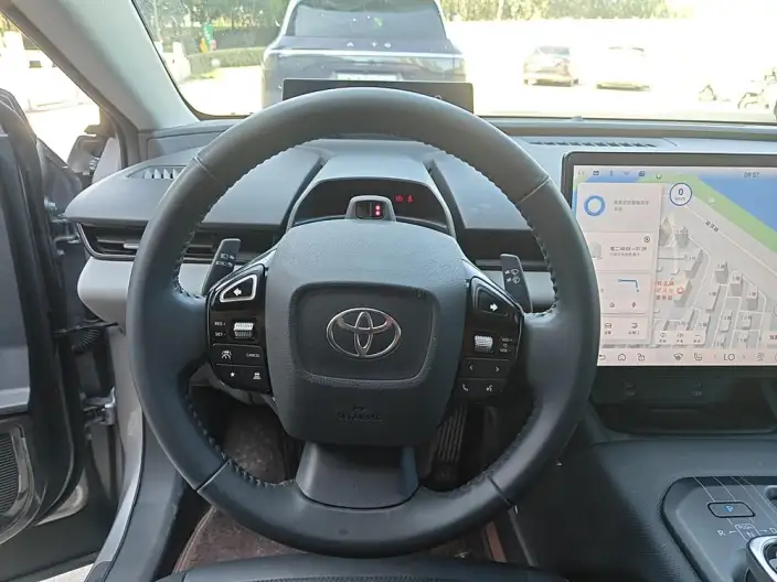 TOYOTA bZ5 2025 Model 550 PRO – фото 7