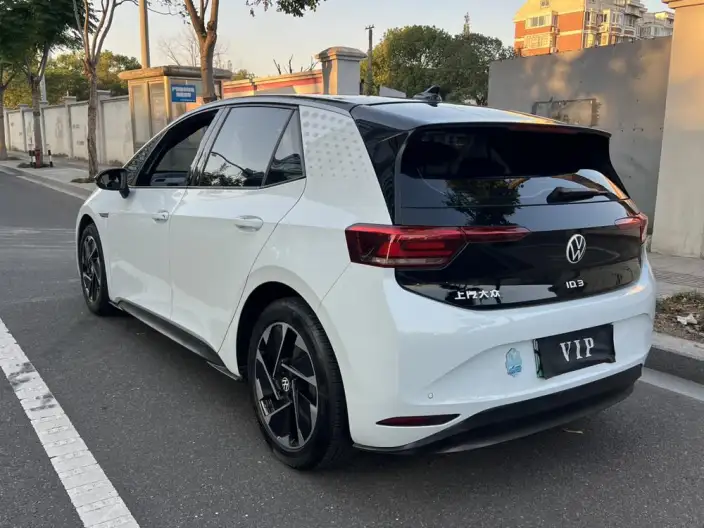 Volkswagen ID.3 2023 Model Pure Smart Edition – фото 5