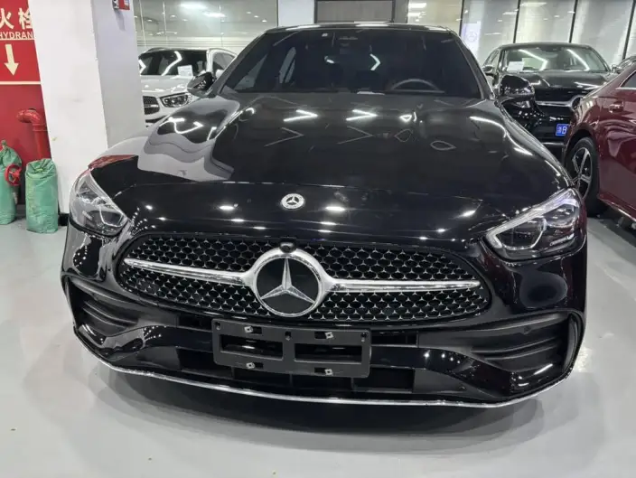 Mercedes-Benz C-Class 2023 Model C 260 L Sports Edition – фото 2