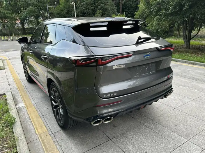 Changan Auchan Z6 2022 Model Blue whale 1.5T DCT Smart Enjoy Model