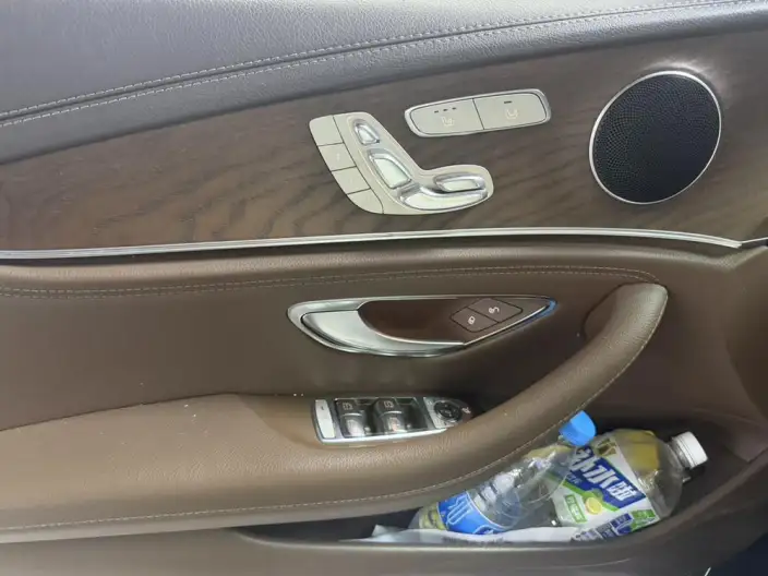 Mercedes-Benz E-Class 2022 Model E 300 L Luxury Model sedan – фото 10