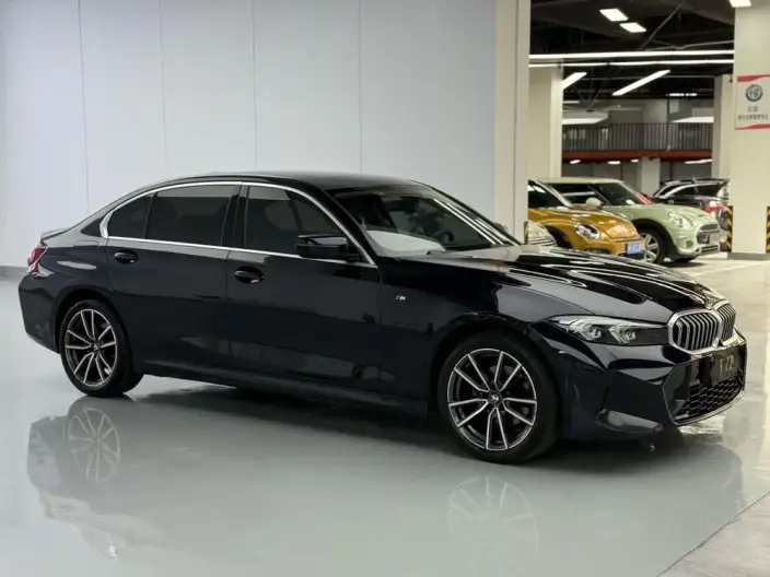 BMW 3 Series 2023 Model 320Li M Sports Set – фото 3