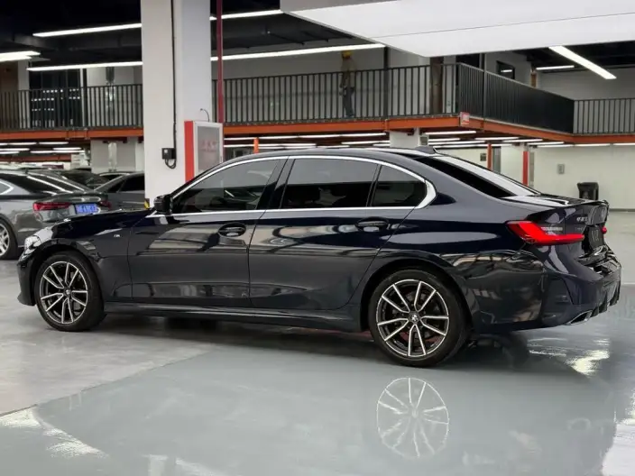 BMW 3 Series 2023 Model 320Li M Sports Set – фото 5