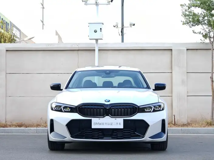 BMW 3 Series 2025 Model 330Li M Sports Night Set – фото 2