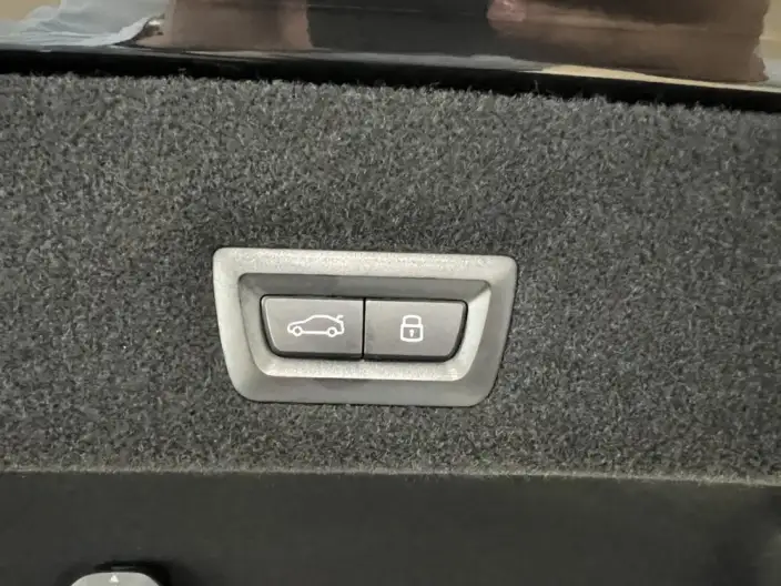 BMW i7 2023 Model eDrive50L Leading Model M Sports Set – фото 7
